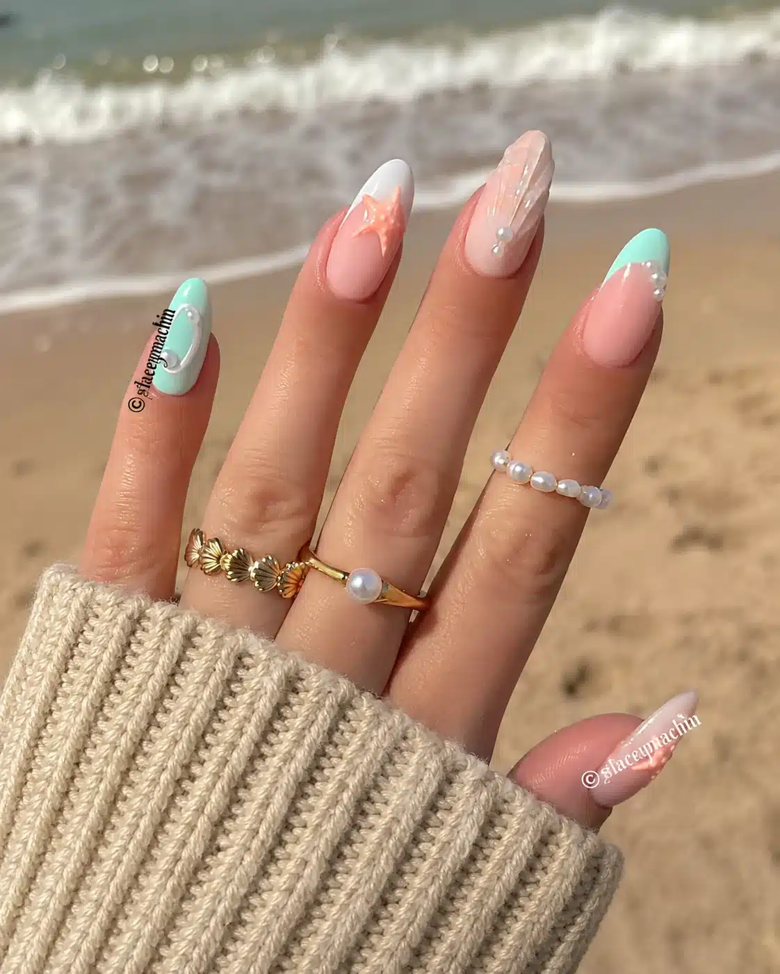 Summer Beach Nail Inspo: 11 Mermaid Manicure Ideas 9 Minimal beach nails with fine coastal accents