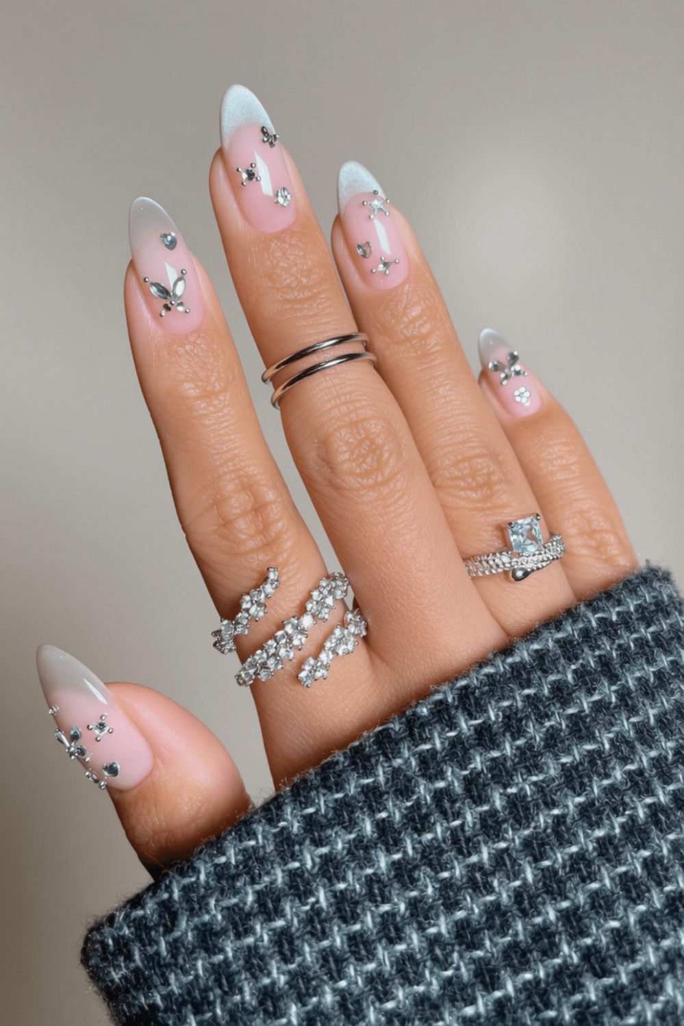 25+ August Nail Ideas Perfect For Late Summer Adventures 1 Trendy Nails