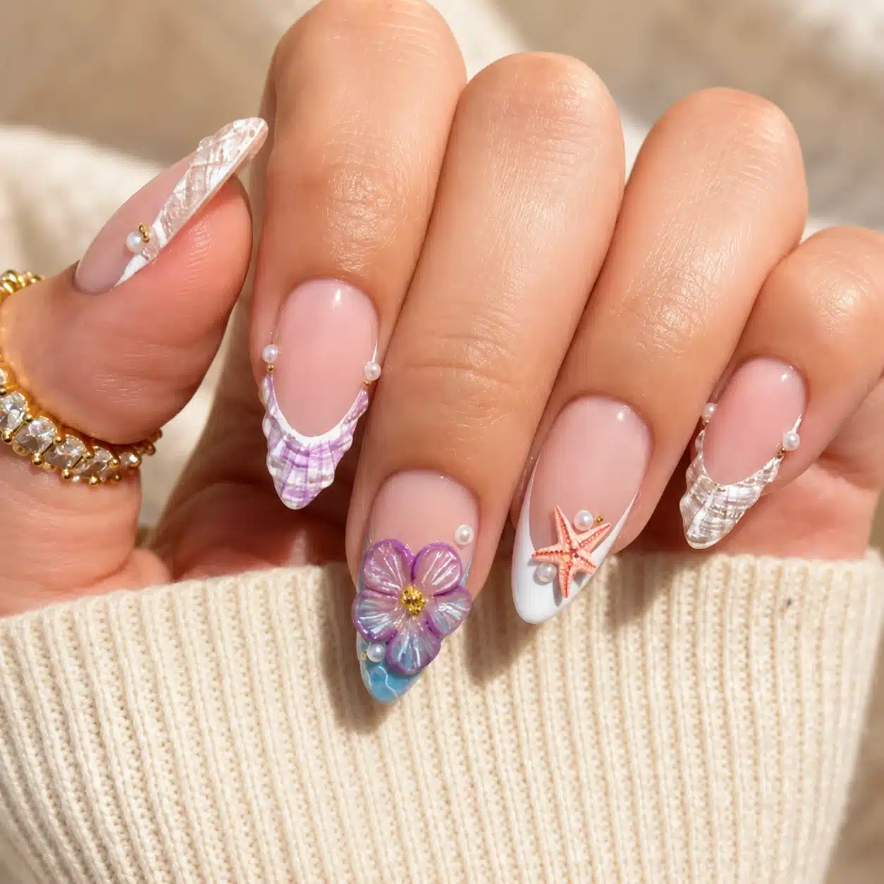 Soft floral gel nail inspo for summer almond nails