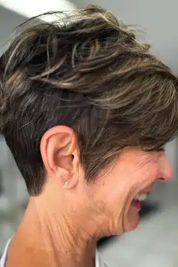 Dark-Rooted Pixie With Light Highlights