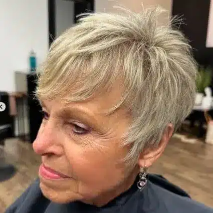 Feathered-Crown Textured Pixie
