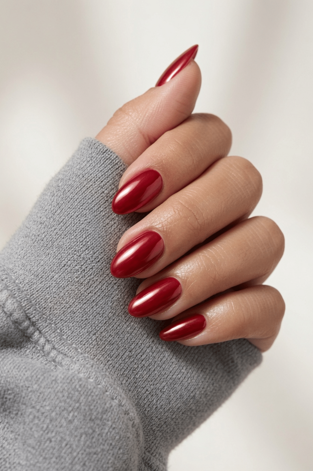 soft chrome nail inspo