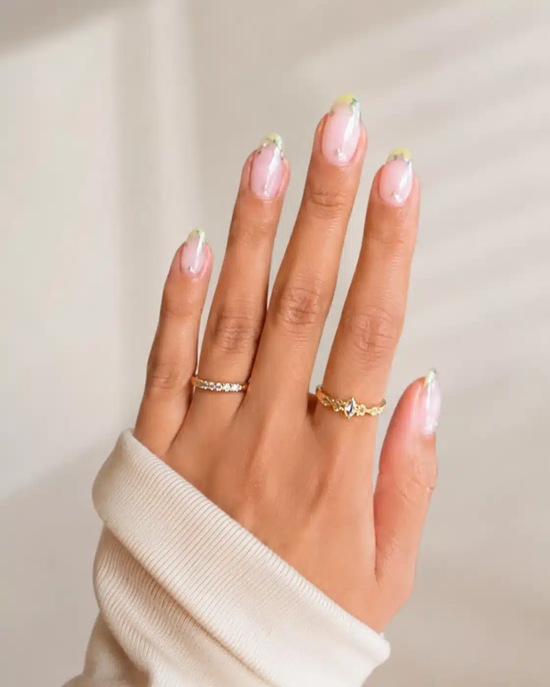 Cute Easy Summer Nail Inspo: 9 Simple Ideas for 2026 6 Soft pink ombre glazed summer manicure