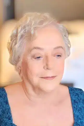 34 Elegant Short Hairstyles for Women Over 70 with Fine Hair 19 Short Hairstyles for Women Over 70 With Fine Hair - Short Cropped Waves Hairstyle