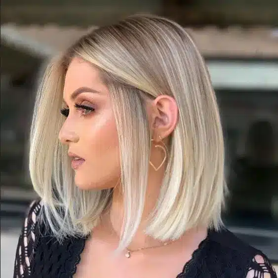 Super Blunt Lob with sharp clean lines