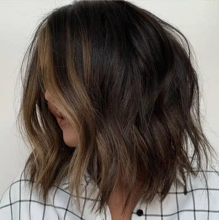 35 Short Brown Hairstyles You'll Be Seeing Everywhere 17 Short Brown Hairstyles 2022