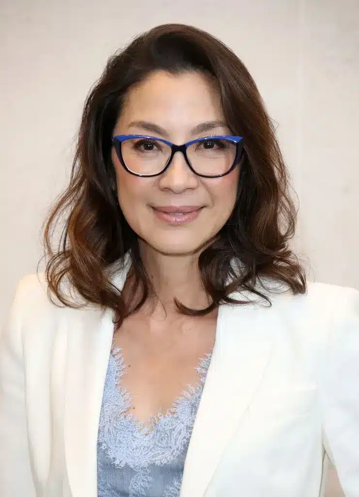 20 Lob Haircuts That Make Thin Hair Look Fuller 16 Michelle Yeoh loose wave lob