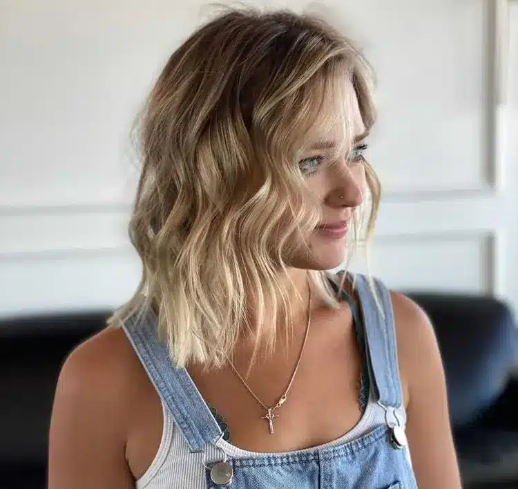 20 Lob Haircuts That Make Thin Hair Look Fuller 9 lob fringe
