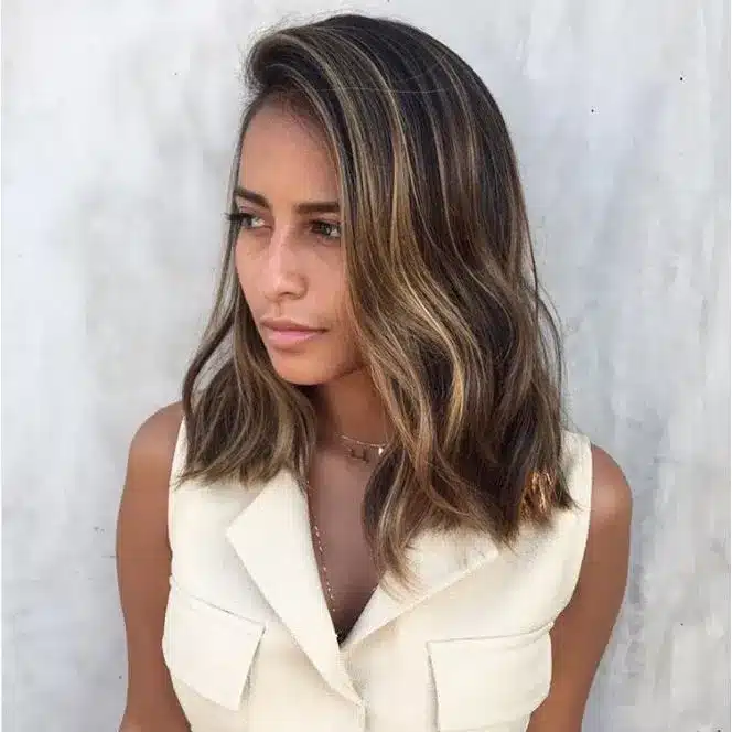 Side-Parted Shoulder Cut