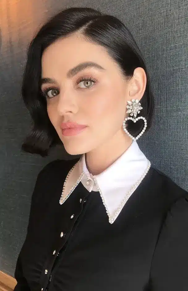 Soft retro bob among the 34 Short Bob Hairstyles That Never Go Out Of Style