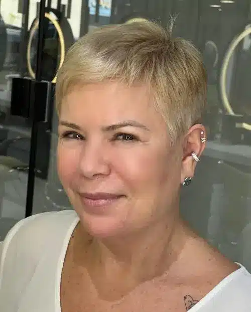 50 fresh short haircuts for women over 60 made for real days 63