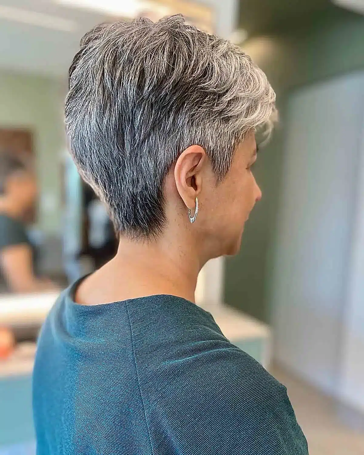 50 low maintenance hairstyles for 60 year old women with fine hair 24