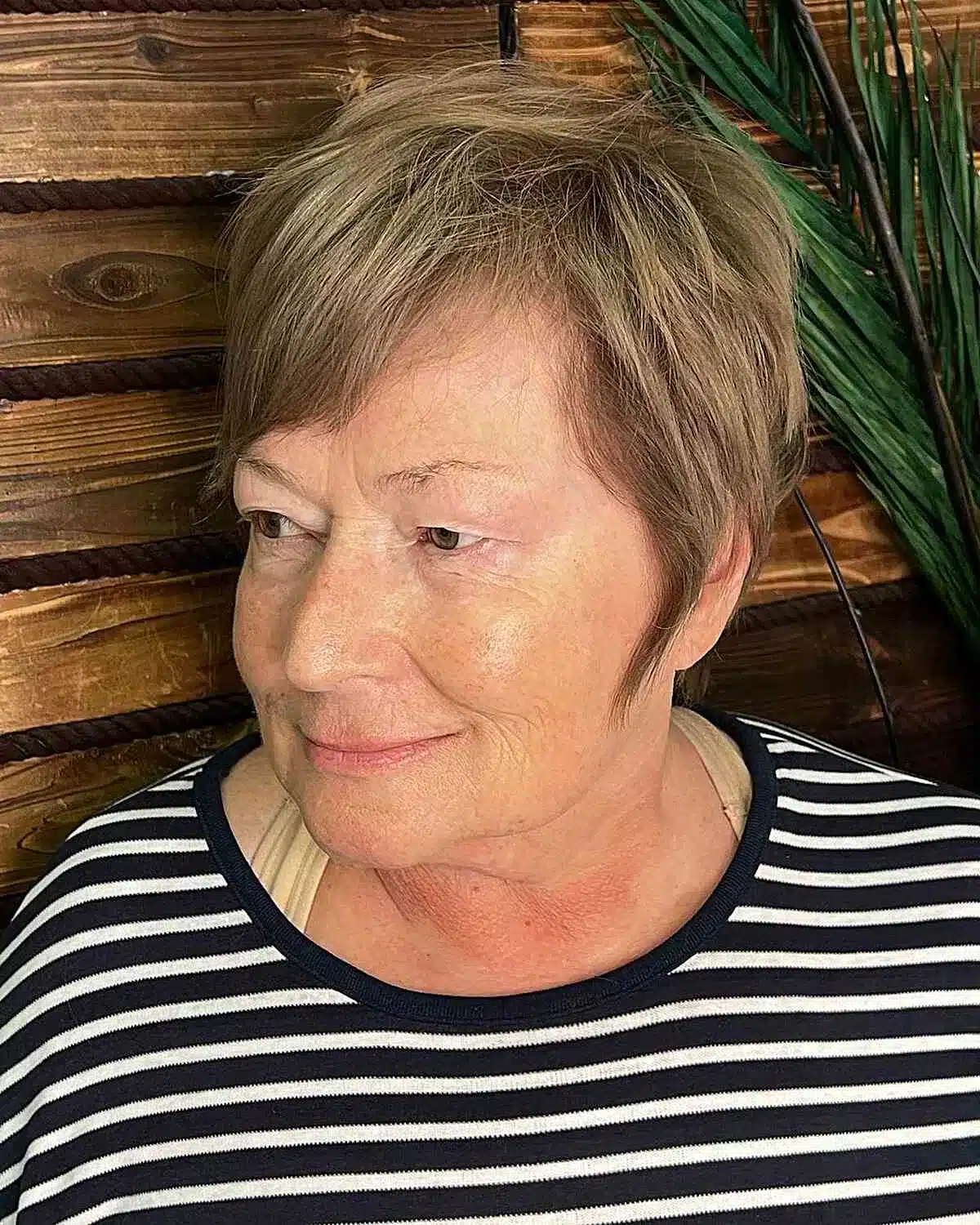 50 low maintenance hairstyles for 60 year old women with fine hair 25