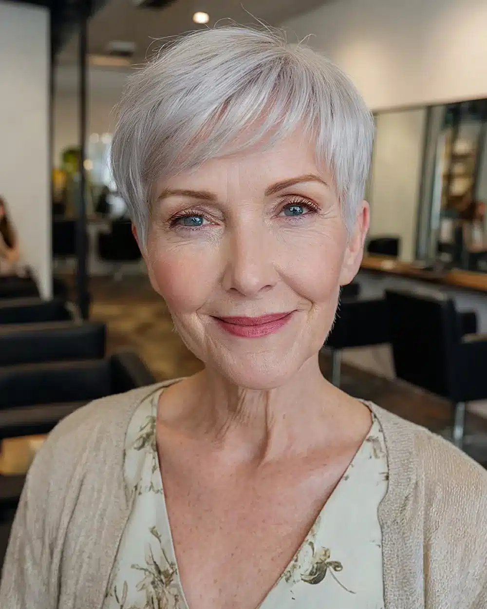 50 low maintenance hairstyles for 60 year old women with fine hair 6