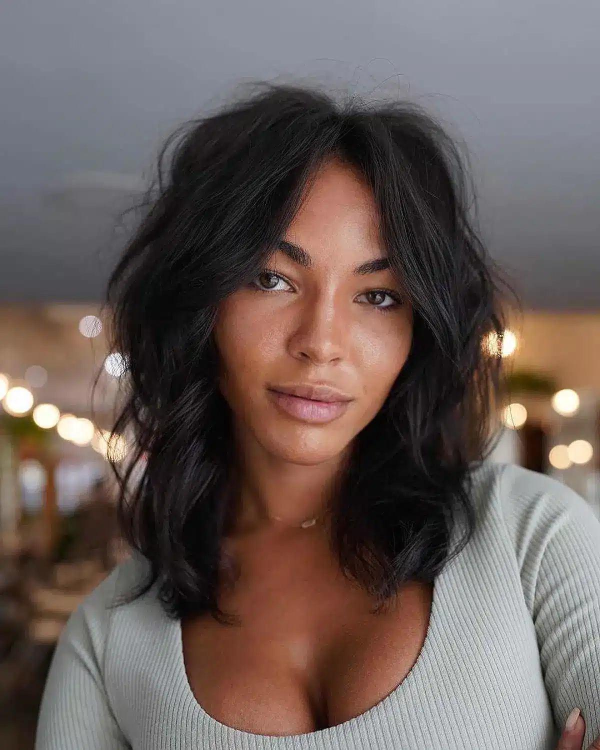 50 Low-Maintenance Medium-Length Haircuts for Busy Women 31 Medium Low-Maintenance Undone Texture