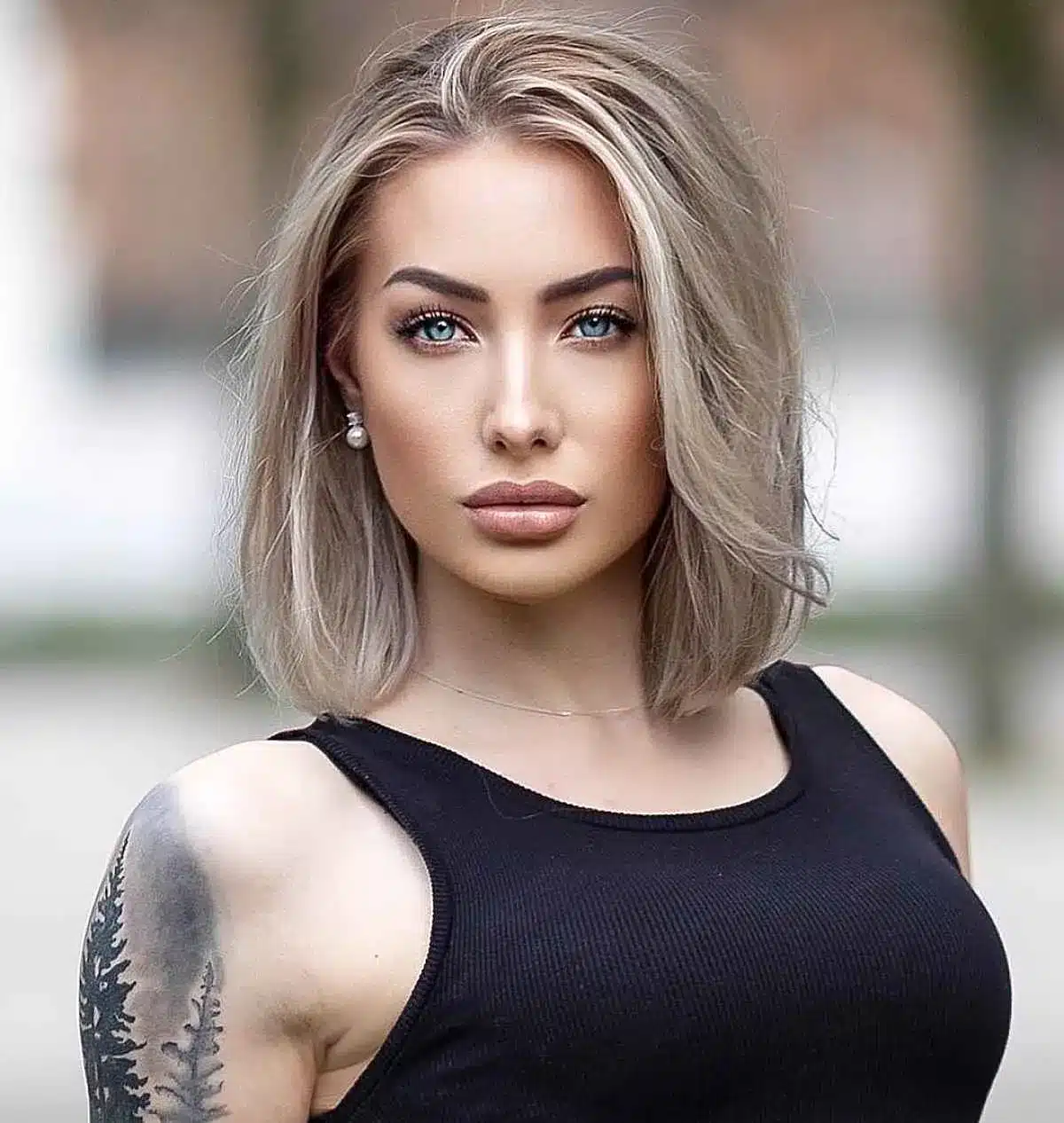 50 Low-Maintenance Medium-Length Haircuts for Busy Women 50 Easy Shoulder-Length Long Bob
