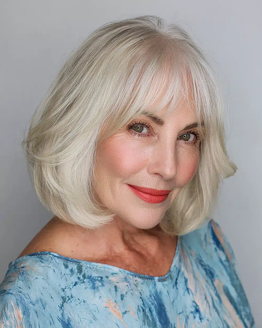 50 must try feathered haircuts women over 60 are rockin 25