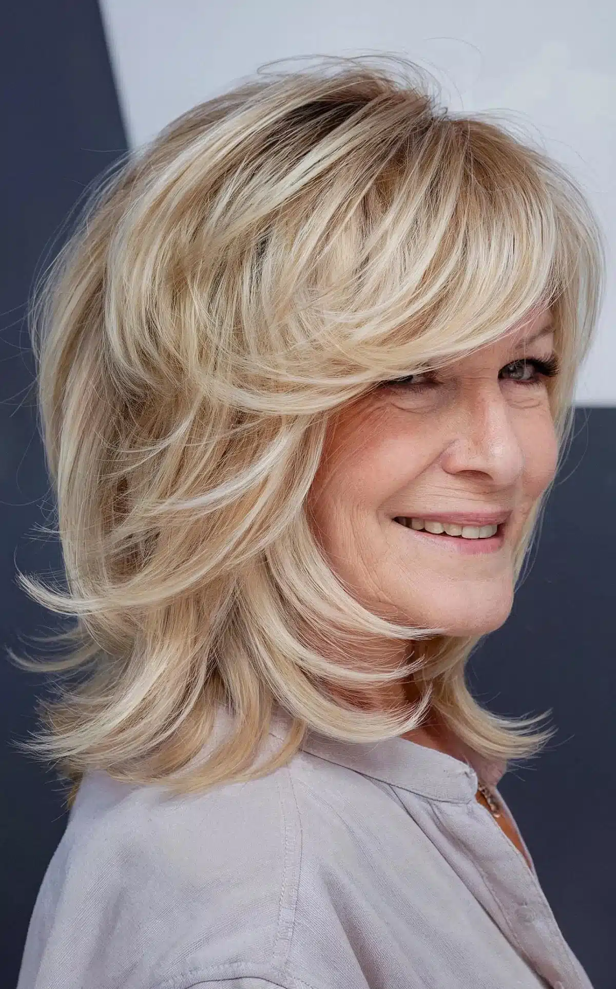 50 must try feathered haircuts women over 60 are rockin 37