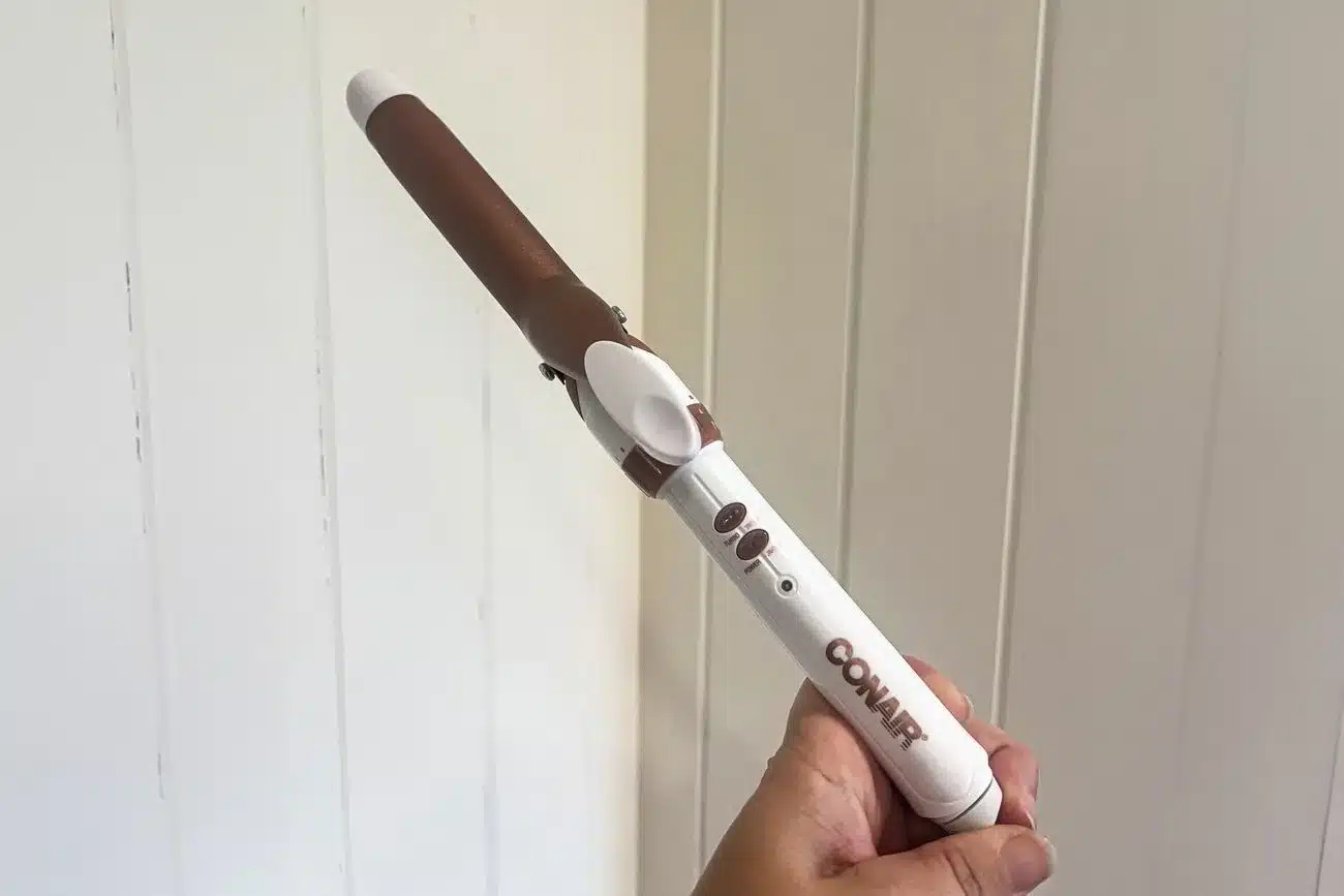 the 5 best curling irons for short hair tested on lobs bobs and everything in between 12 1