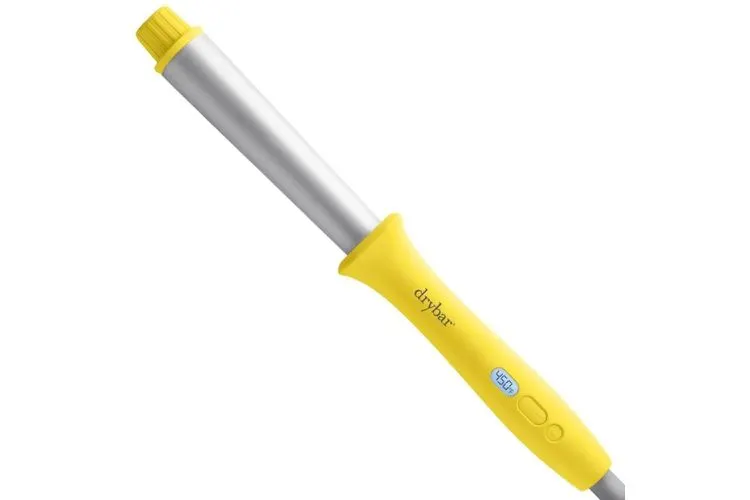 the 5 best curling irons for short hair tested on lobs bobs and everything in between 23 1