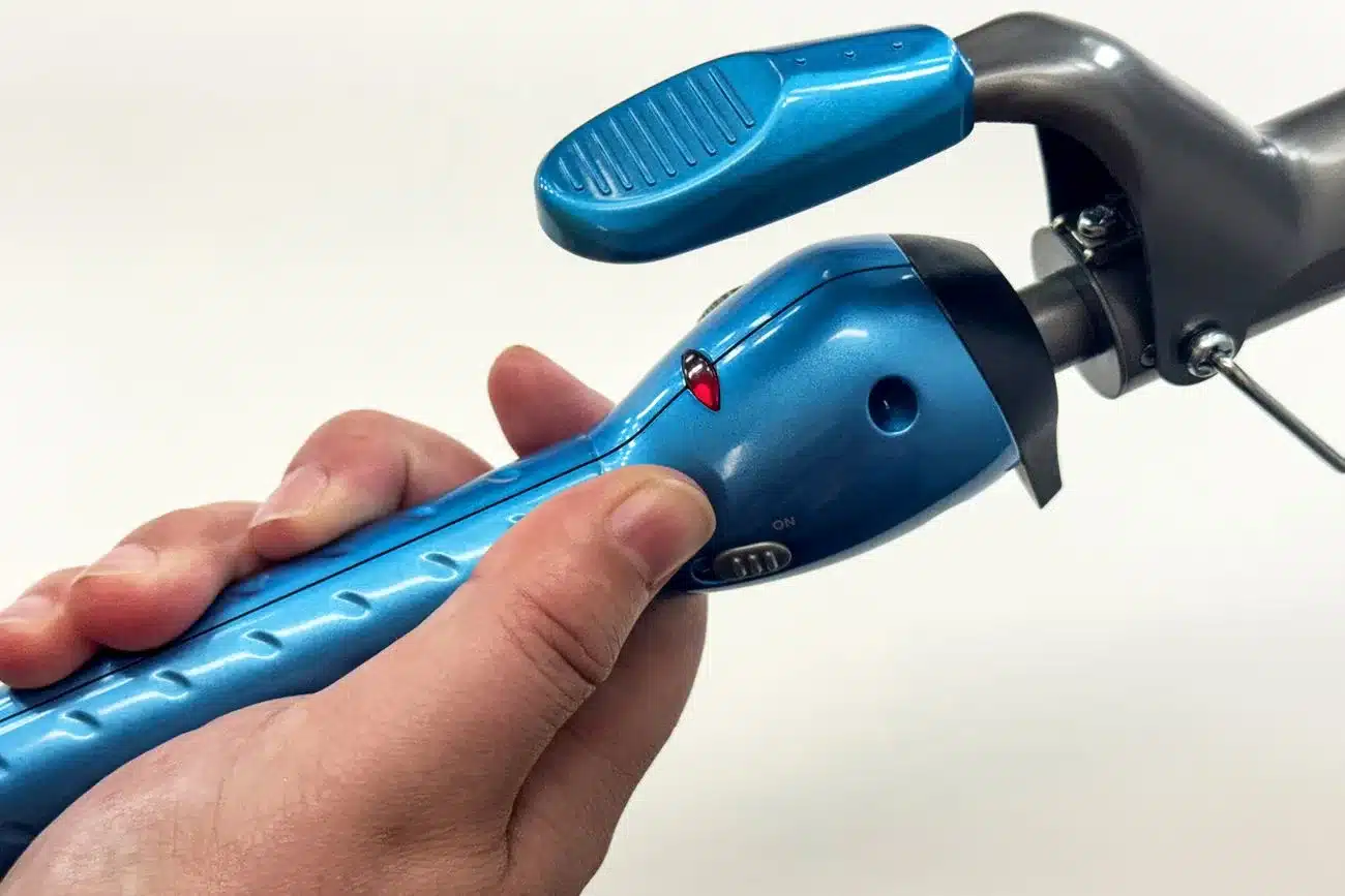 the 5 best curling irons for short hair tested on lobs bobs and everything in between 6 1